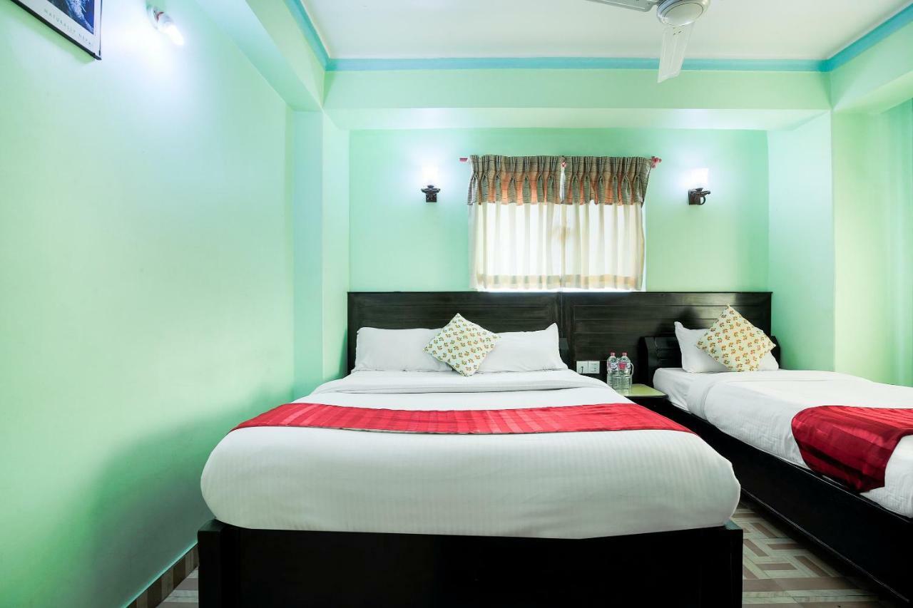 Hotel Rudrakshya Покхара Экстерьер фото