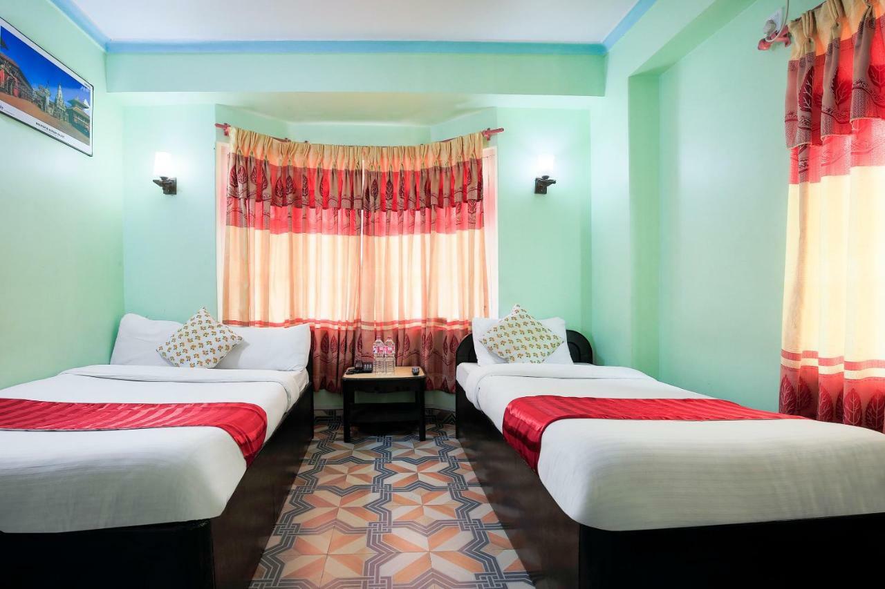 Hotel Rudrakshya Покхара Экстерьер фото