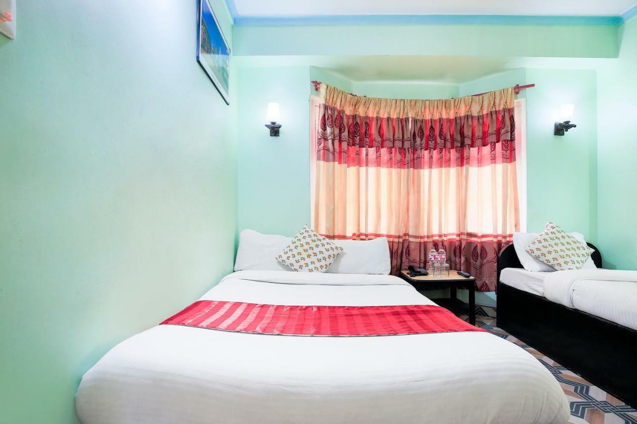 Hotel Rudrakshya Покхара Экстерьер фото