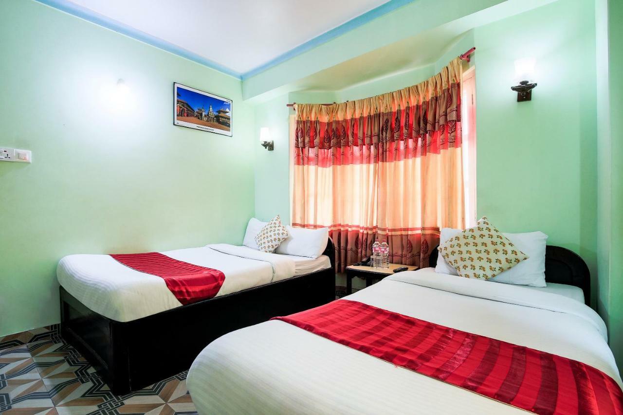 Hotel Rudrakshya Покхара Экстерьер фото